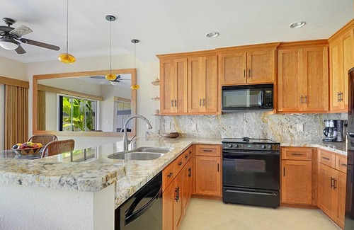 Poipu Condo | LUXURIOUS POIPU SANDS CONDO SANCTUARY