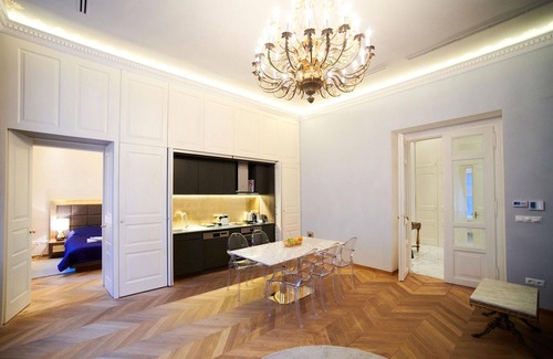 Belvaros - Lipotvaros Apartment | Luxurious Residence Apartment