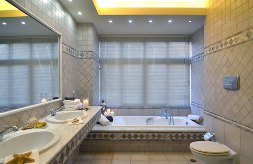 Saronida Villa | Luxurious Residence in Saronida seaside resort, Attica
