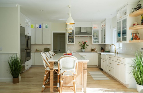 Sagaponack House | Luxurious Sagaponack Property, Newly Renovated. Spacious and Modern!