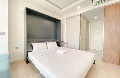 Hegarmanah Apartment | Luxurious Studio at Art Deco Apartment By Travelio