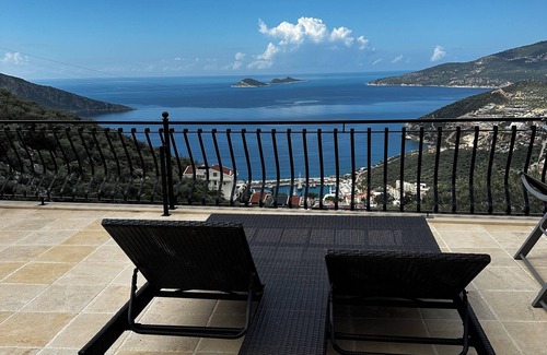 Kalkan Villa | Luxurious Villa In Kalkan with Stunning views-POOLHEATER available-good parking