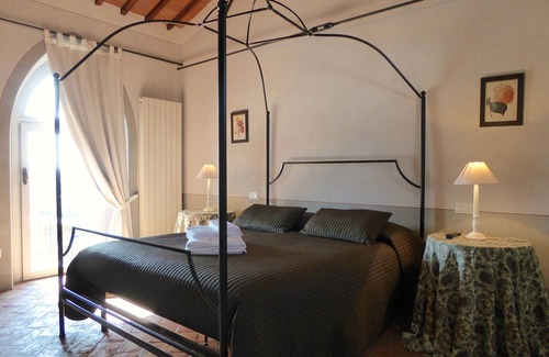 Altopascio Villa | LUXURIOUS VILLA WITH PRIVATE POOL AND RELAXATION AREA