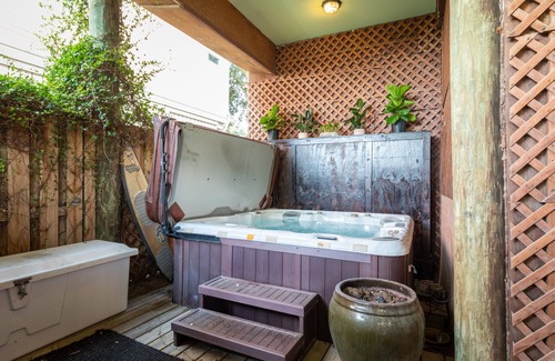 Folly Beach Condo | Luxuriously appointed home, ideally located 30 yds from the ocean