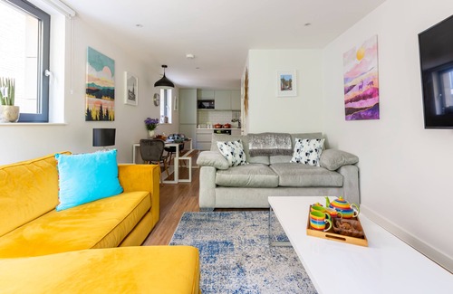 Old Town Apartment | Luxury 1 bed apartment with castle view