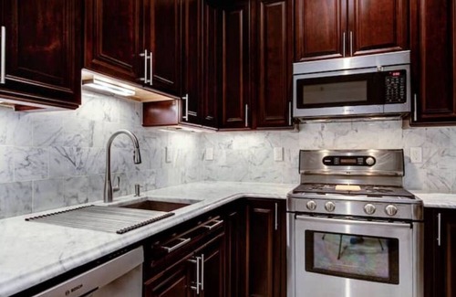 Edgewater Apartment | Luxury 1B/1B Apartment by Hudson – 10 mins to NYC