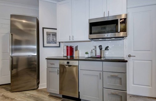 Dupont Circle Bed & Breakfast | Luxury 1BR Suite 6 Dupont/Kalorama