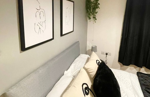 Coventry Apartment | Luxury 2 bed Apt-Free parking