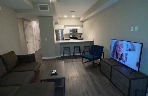 Coral Gables Apartment | Luxury 2-Bedroom, 1-Bath Unit in Prestigious Neighborhood Coral Gables