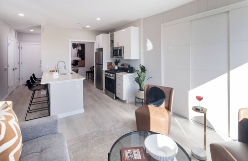 The Hill Apartment | Luxury 2BR Apt + Work-From-Home Space
