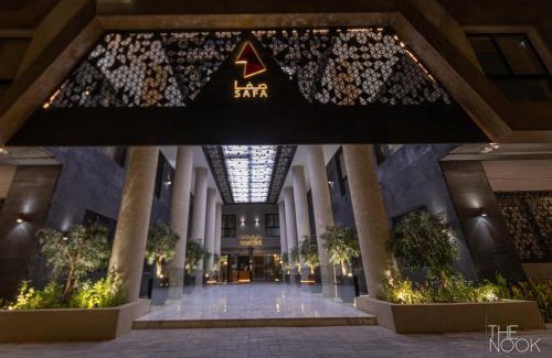 Riyadh Apartment | Luxury 2BR Close to Boulevard extra maid room