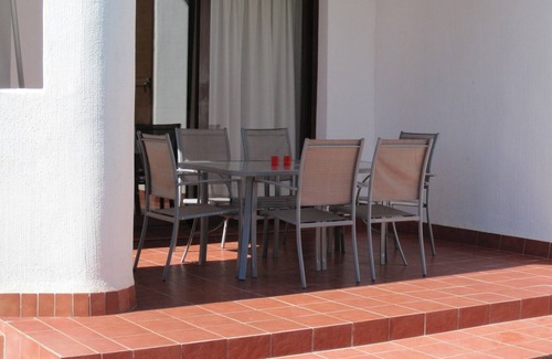 Vera Villa | Luxury 3 bed villa, private garden with pool & large roof terrace.