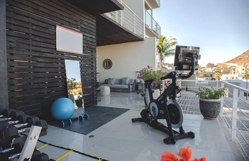 Pedregal Condo | Luxury 3 Bedroom Condo in Pedregal