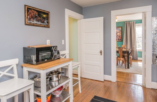 Belmont House | Luxury 3-Bedroom Home In Heart Of Portland Near Everything