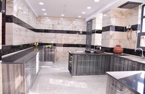 Greater Noida Apartment | Luxury 3 Bedroom flat with attached bathroom near expo mart