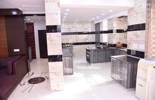 Greater Noida Apartment | Luxury 3 Bedroom flat with attached bathroom near expo mart