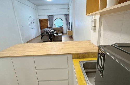 Su Thep House | Luxury 3 King Bed Walk in Closet Baan Samurai Suan Buak Haad Old City Chiang Mai