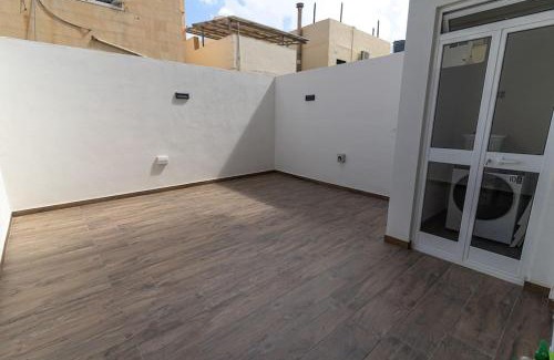 Marsaskala Apartment | Luxury 3BR in Marsascala with Balcony & Private Yard