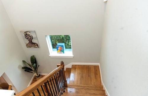 Riverside Terrace House | Luxury 3BRM, 3.5B House: Near Downtown, Medical Center & NRG Stadium