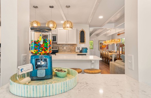 Rehoboth by the Sea House | Luxury 6BR-5.5BA, heated pool, firepit, 2 porches, sheets/twls, beach/baby gear