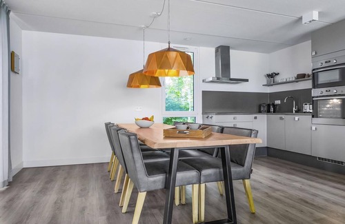 Krov House | Luxury 8-person bungalow in the holiday park Landal Mont Royal