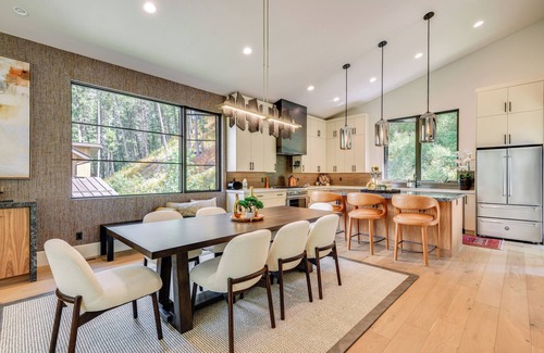 Warm Springs House | Luxury Alpine Home w/Hot Tub: 1 Mi to Sun Valley!