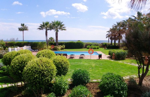Bahia de Casares Apartment | Luxury apartment on ground floor with sea views, private garden