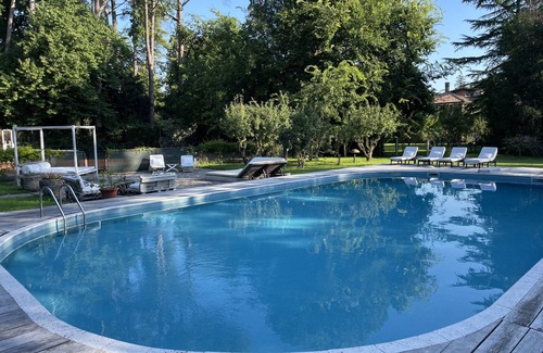 Lancenigo Apartment | [Luxury] Apartment in a historic Villa w/Gym & 4-acre Park. 5m from Treviso