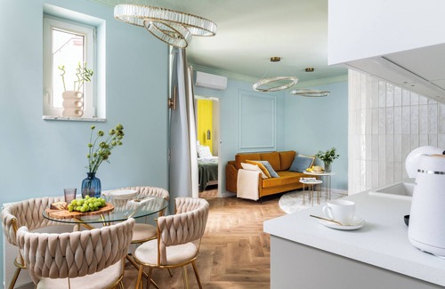 City Centre Apartment | Luxury Apartment: Rooftop View of Wawel