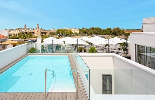Triana Apartment | Luxury apartment Torre del Oro view XI