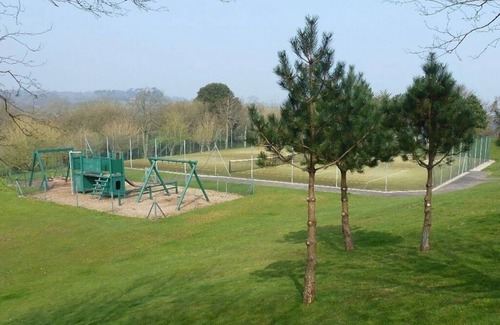 Maenporth Apartment | Luxury apartment with superb sea views and just minutes walk to the beach