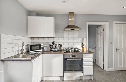 Maidstone Apartment | Luxury apartment with parking Maidstone Town