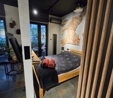 City Centre Apartment | Luxury Apartments, Pool & Gym & Sauna & Self check in 24 h & Free Parking