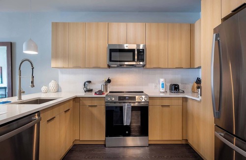 White Plains Apartment | Luxury Apt Downtown S