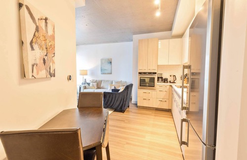 MIT Apartment | Luxury Apt with Amenities