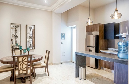 Leon Resort | Luxury Apt with Balcony l León Gto