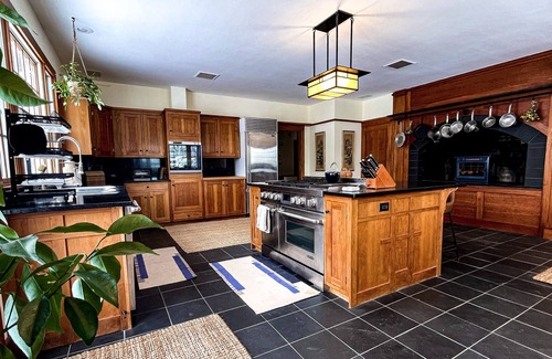 Plainfield House | Luxury Barn & Guesthouse at Blue Forest Farm - 360+ acres