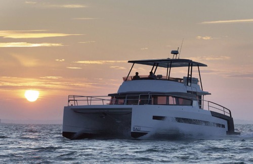 Pensacola Beach Boat Rental | Luxury Catamaran Boat at Anchor in Pensacola Beach/Little Sabine