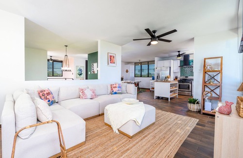 Isabela House | Luxury Cliffside Oceanview Villa with Private Pool and Rooftop. Accommodates 7.