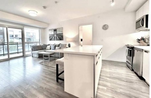 Big Bay Point Condo | Luxury Condo at Friday Harbour Resort