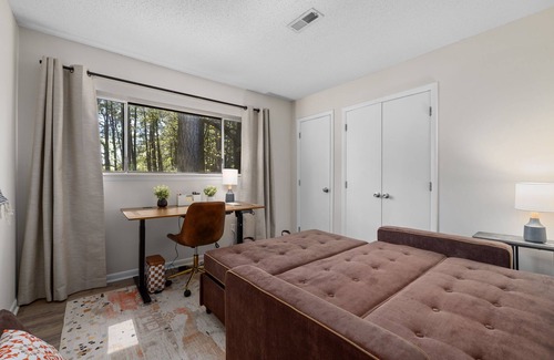 North Raleigh Condo | Luxury Condo near North Hills