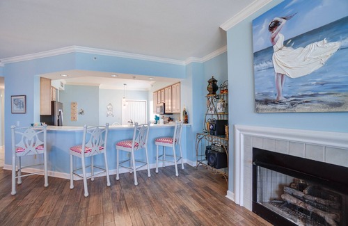 Bel Air Condo | Luxury Condo - Owner Operated - Free Wifi - Beachfront - 4th Floor!