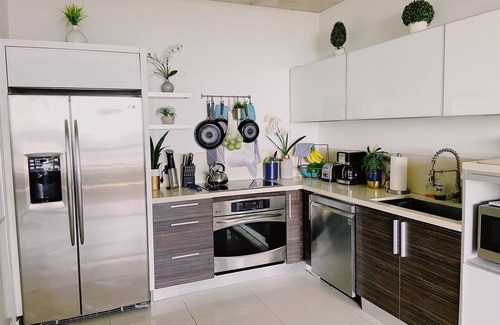 Puerta de Tierra Condo | Luxury Condo with Ocean Views near Old San Juan