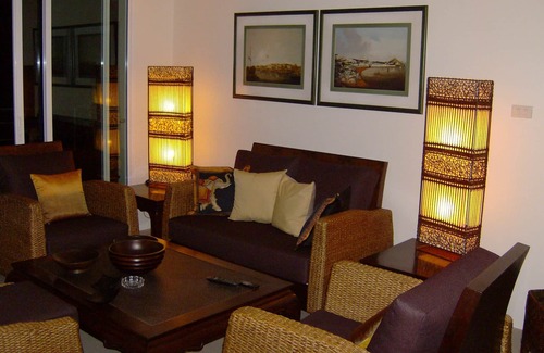 Khao Tao Condo | Luxury Condo with sea views with enormous swimming pool & jacuzzi