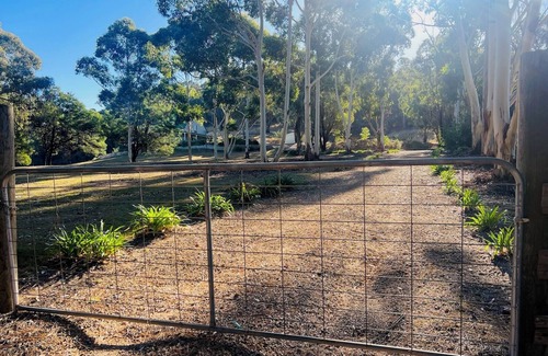 Bonnie Doon House | Luxury cottage located 9mins from Lake Eildon close to Mansfield & Mount Buller.
