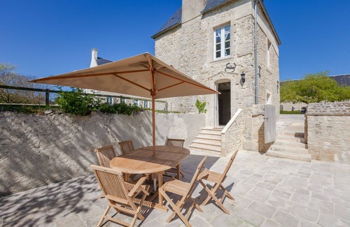 Vouilly Cottage | Luxury Cottage, Outdoor Nordic Hot Tub and Sauna, D-Day Beaches 15 km