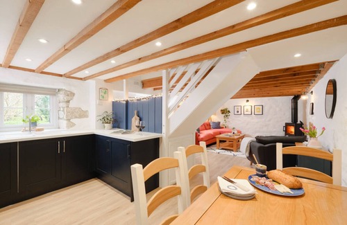 Saint Erth Praze Cottage | Luxury country cottage with wood burner and paddock just 12 minutes from beach