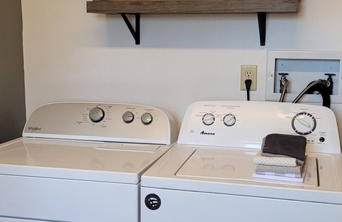 Rapid City House | Luxury Decor - CLEANEST HOUSE EVER -