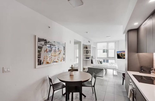 Downtown Miami Condo | Luxury Downtown Condo w/Pool, Gym, City Views