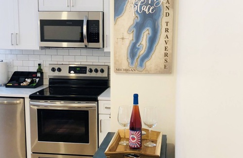 Traverse City Condo | Luxury Downtown Traverse City Condo-Capri 2